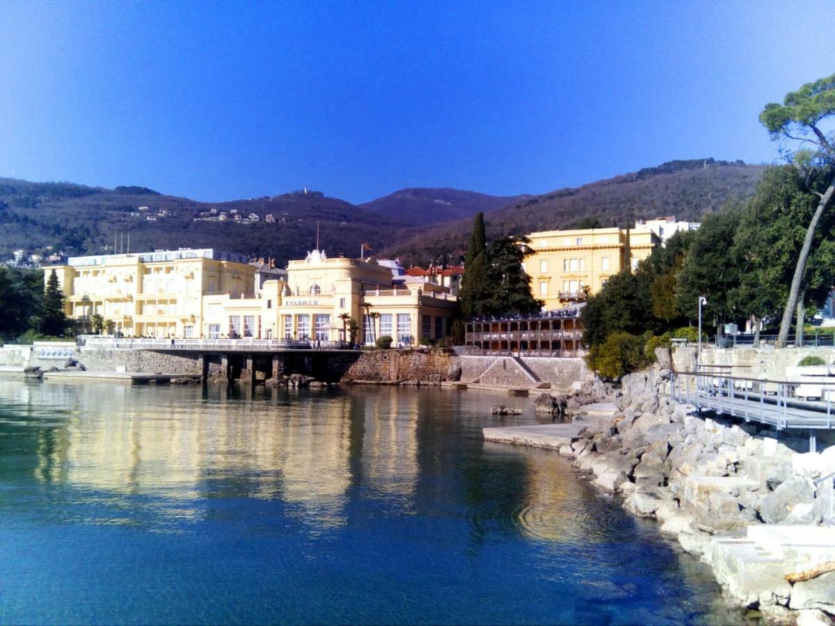 Premium Apartments Villa Herkules Opatija Eksteriør billede